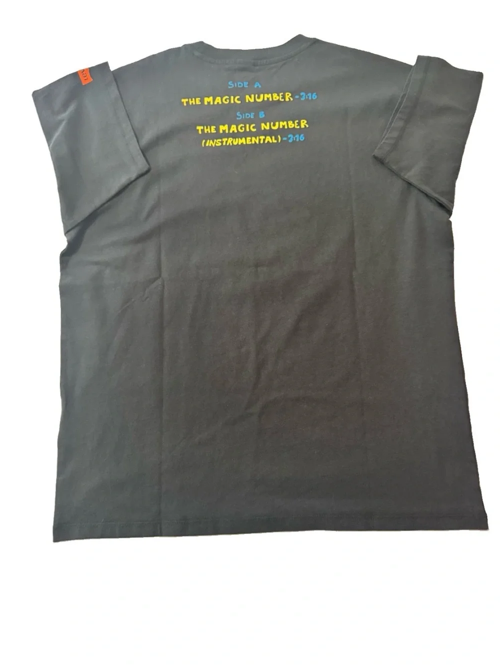 Levi’s DE LA SOUL MAGIC NUMBER T-SHIRT Size Medium